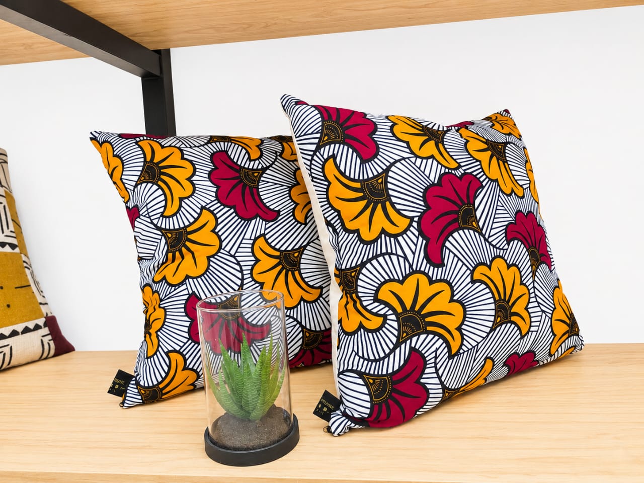 Lot de 2 housses de coussin en wax – 45 × 45 cm